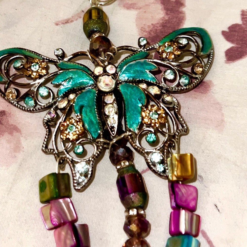 Colorful Beaded Butterfly Keychain - Picture 2 of 4